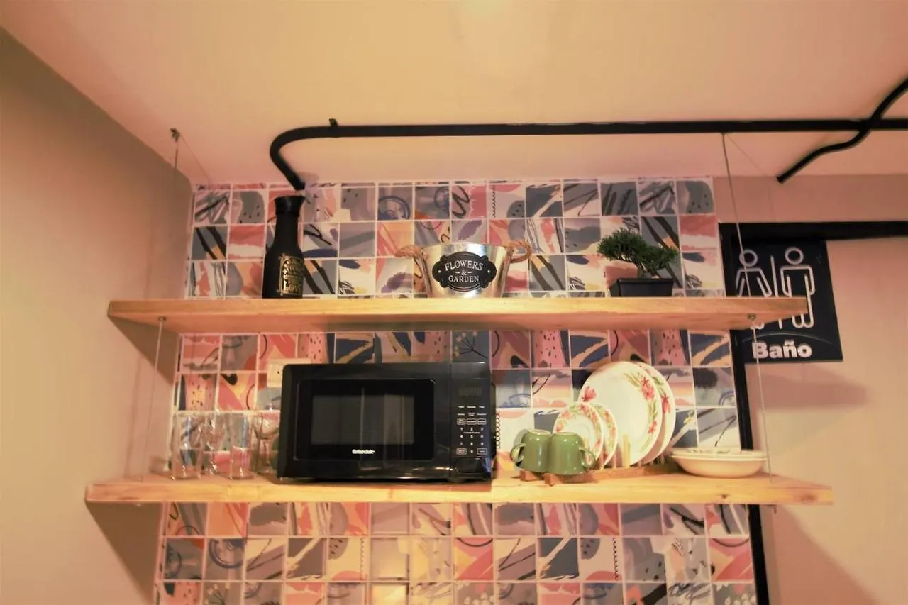 Apartamento Doble Con Bano Privado Y Wifi -One101 By Roots Rentals 麦德林 0*,  哥伦比亚